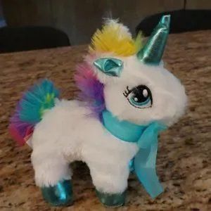Unicorn Plush Dan Dee